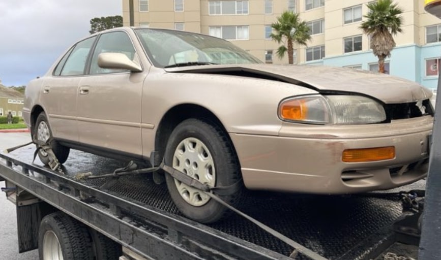 Wallys Towing
